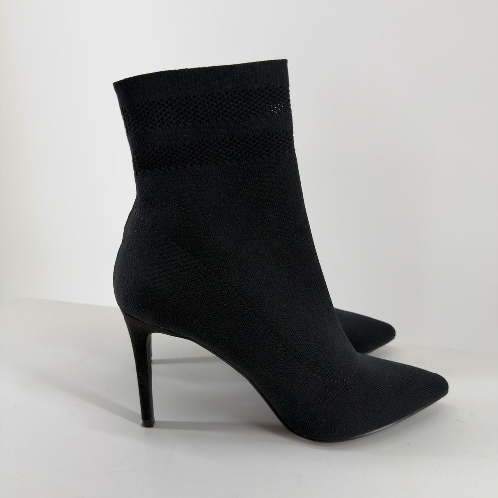 Steve‎ Madden Cookie Black Sock Booties Size 8